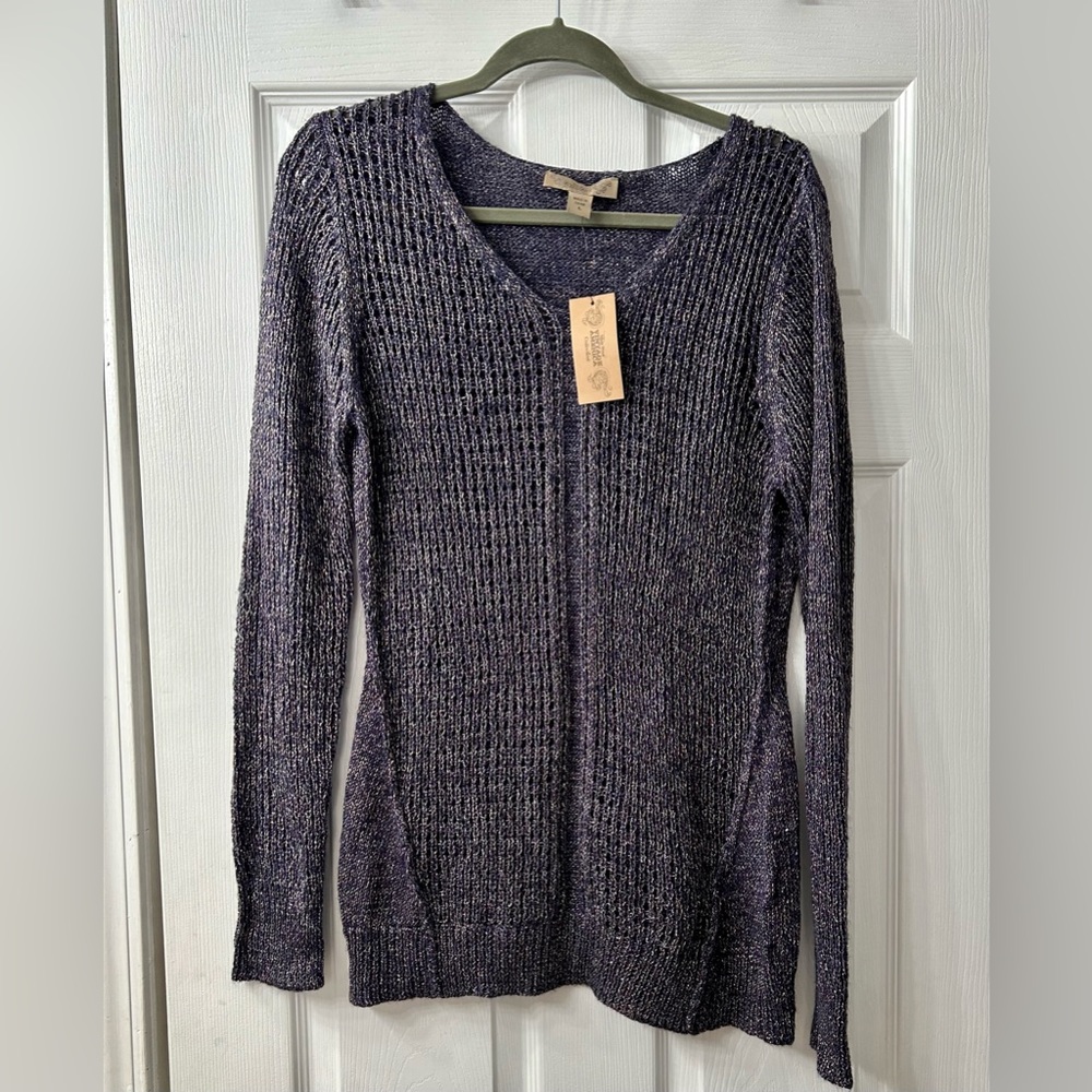 Beautiful Navy Sweater with Gold Treading. NWT size L